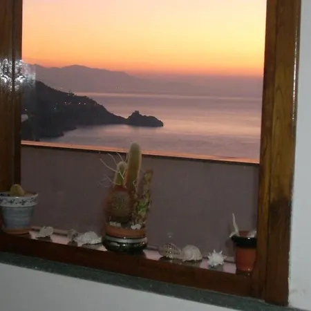East Wind House Holiday home